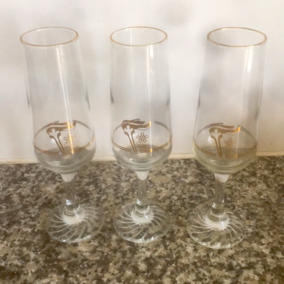 Set of 3 22k Gold Rim/Print 1988 Canada Olympic Torch Champaign Flutes 8” High - Picture 4 of 8